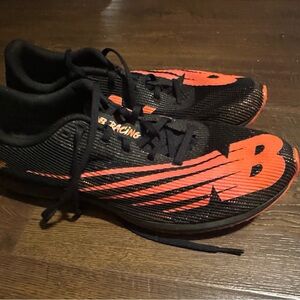 New Balance cross country Spikes - Black and Orange men’s 11 track shoe